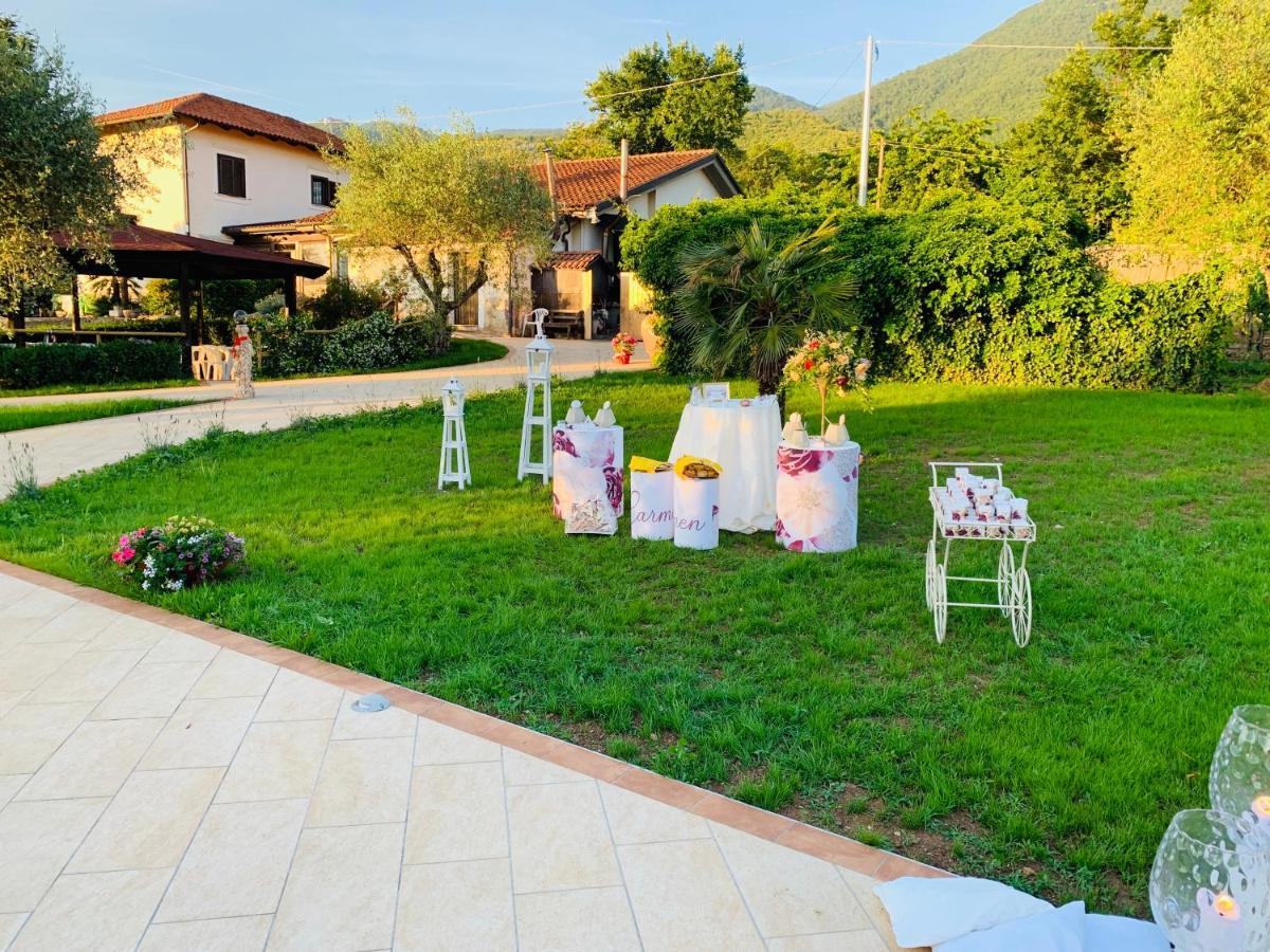 Agriturismo Il Castagneto Padula Exteriér fotografie