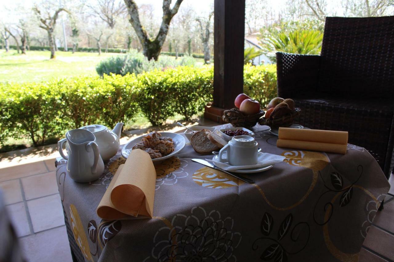 Agriturismo Il Castagneto Padula Exteriér fotografie