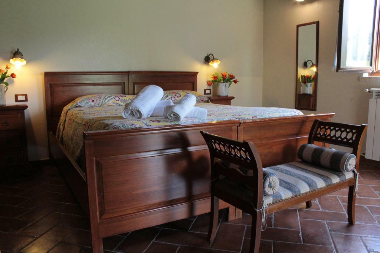 Agriturismo Il Castagneto Padula Exteriér fotografie